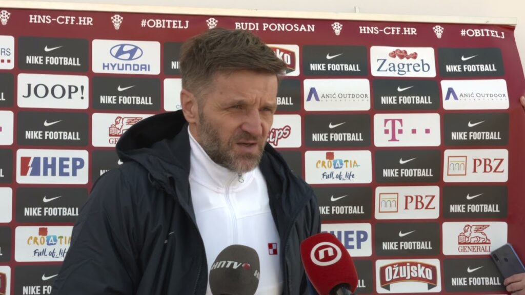 Mladi Vatreni krenuli na EP: "Ne bojimo se nikoga"