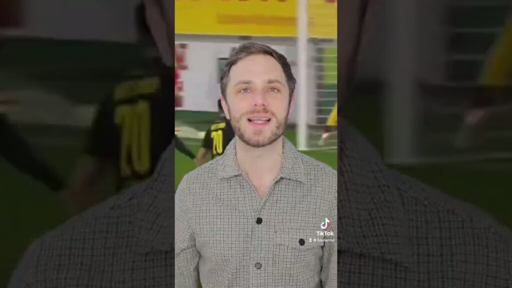 BVB-Schock: Moukoko will im Sommer wechseln! Geht er zum Ex-Klub St. Pauli? #shorts