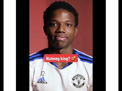 know the Manchester United squad with tyrell malacia