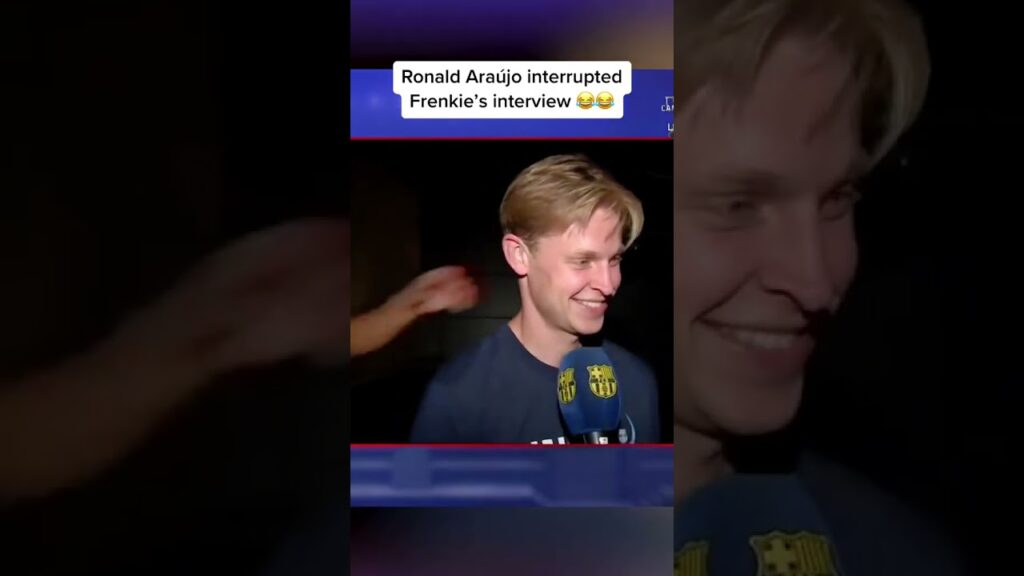 RESPETO al 100% entre Araujo y De Jong 🔥 (Via FCBarcelona) #shorts