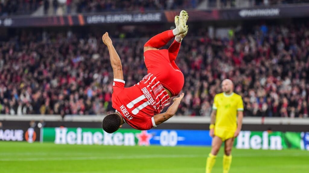 Freiburg Fans Celebrate After Daniel-Kofi Kyereh Goal Vs Hertha Berlin (9th October, 2022) 😍😍#Kyereh