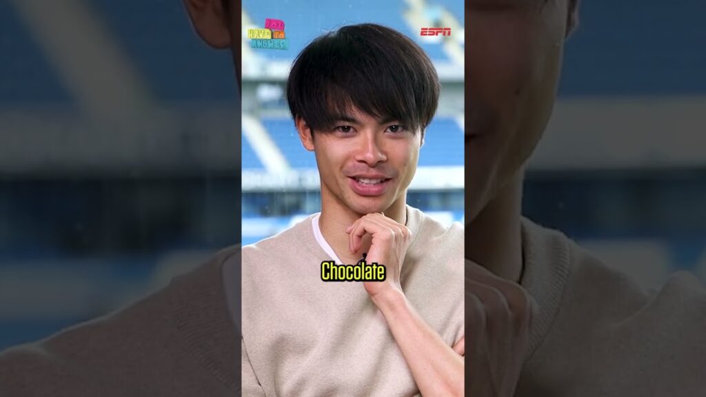 Karou Mitoma picks between Messi and Ronaldo 👀