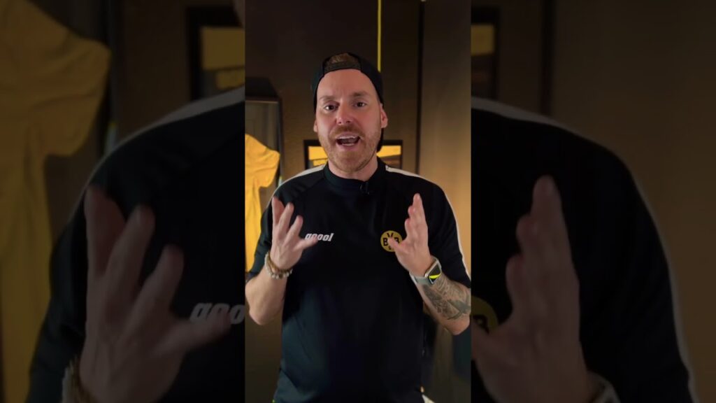 DARUM hakt die Moukoko-Verlängerung! 😳😨 #borussiadortmund #bvb09 #bvbnews #bvb #transfernews