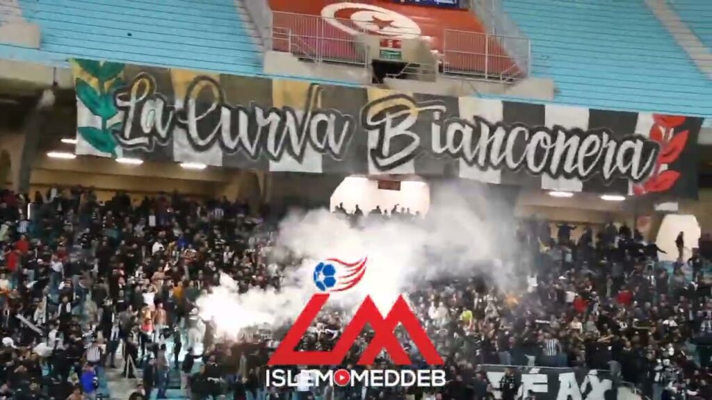 استعراض جماهير النادي الصفاقسي في قلب ملعب رادس Mi amore