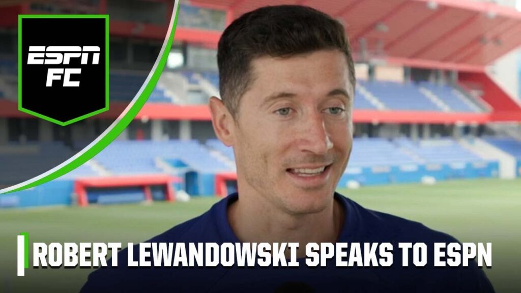Robert Lewandowski EXCLUSIVE: Winning LaLiga with Barcelona, playing with Busquets & more | ESPN FC