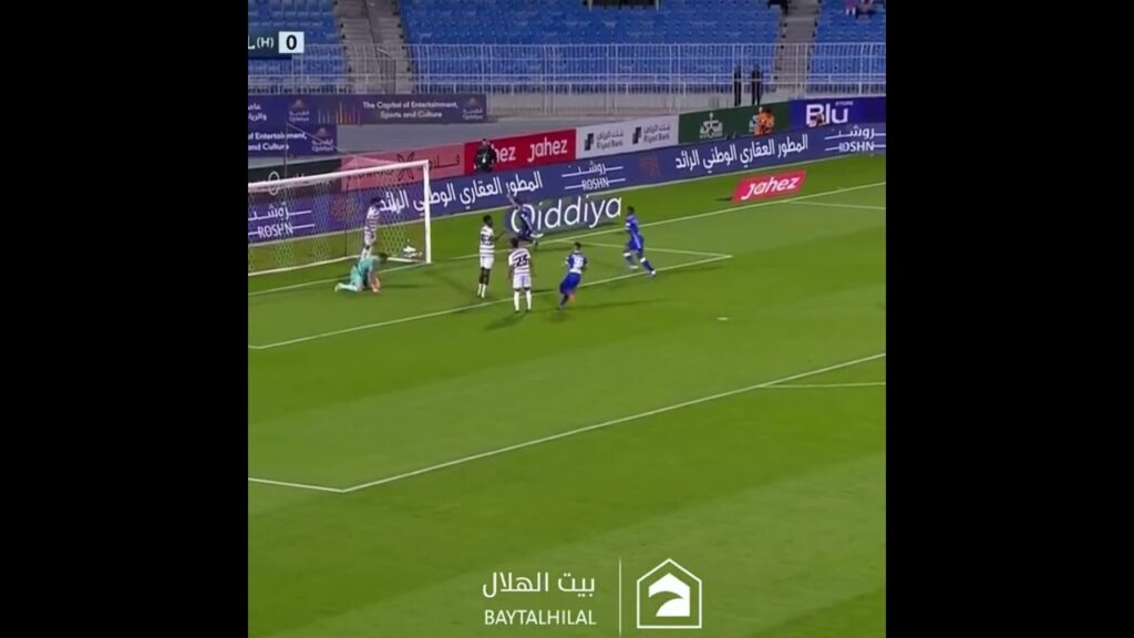 هدف الهلال الأول على الطائي هدف صالح الشهري #الهلال_الطائي HD .