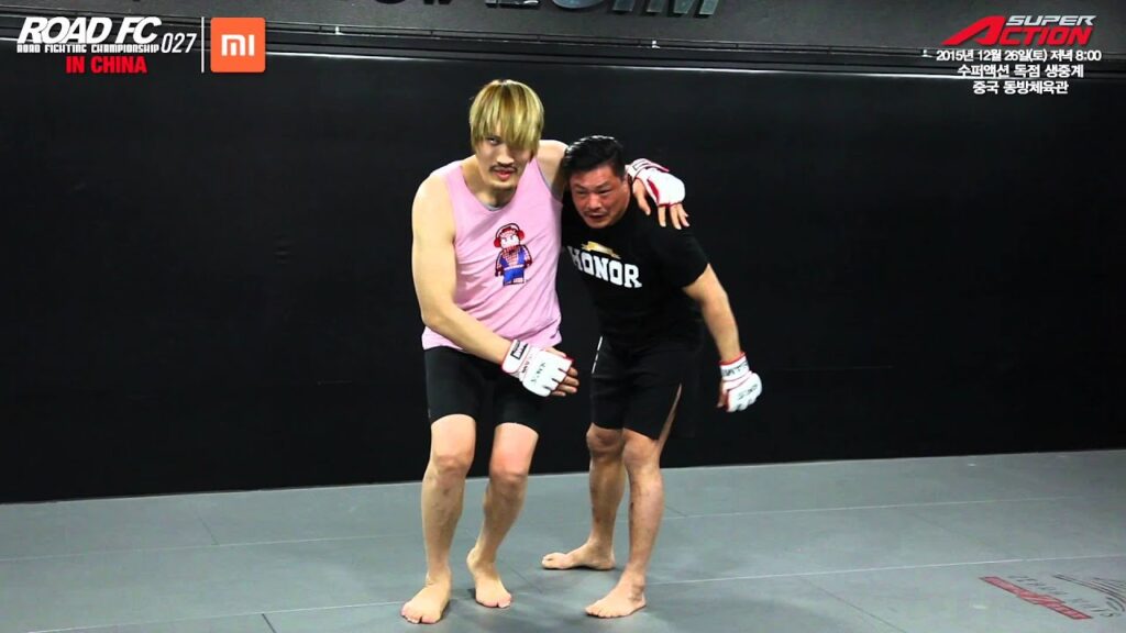 XIAOMI ROAD FC 027 IN CHINA CHOI MU BAE LIFTING CHOI HONG MAN