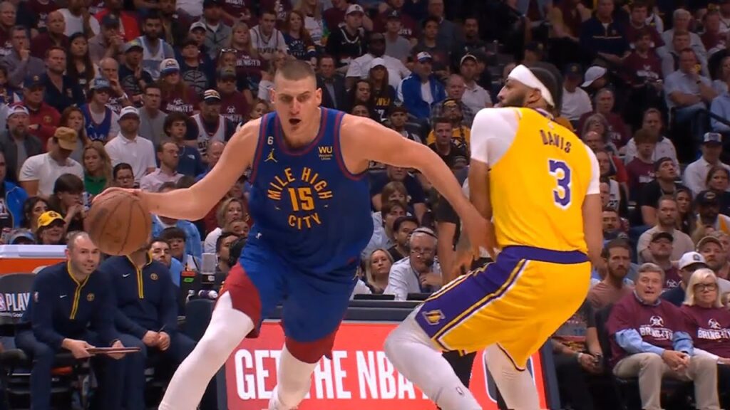 Nikola Jokic spin move and dunk was too fast for Anthony Davis in Game 1