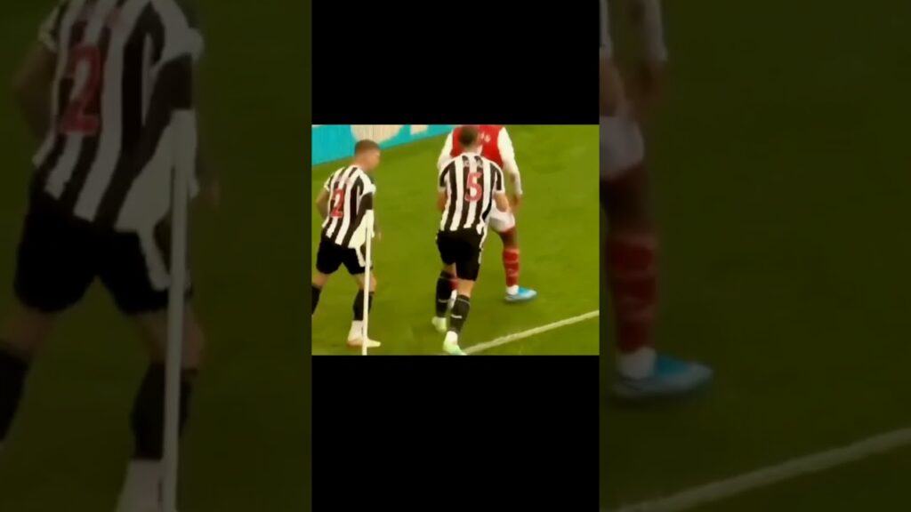 What a fight between Nketiah Vs Schãr👀🔥#football #youtubeshorts #viral