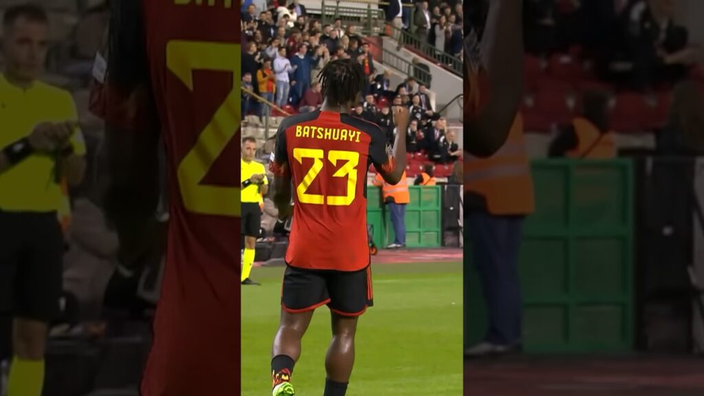Are Kevin and Michy the golden duo we have been waiting for? 🌟 #reddevils #batshuayi #debruyne
