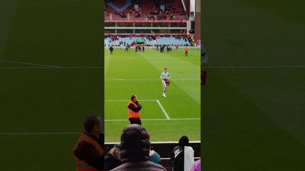 Matty Cash gives shirt to Holte End fan after Arsenal defeat 🤝 #astonvilla