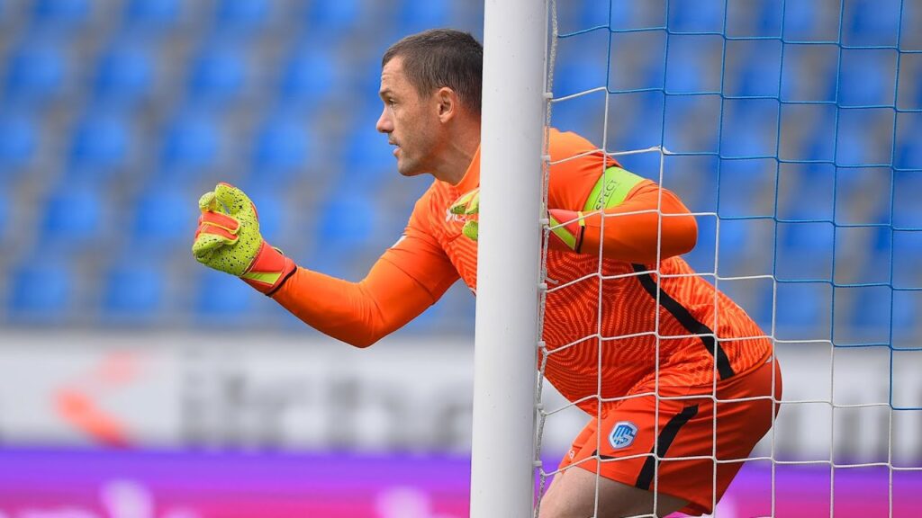 KRC Genk - Union Saint Gilloise: interviews