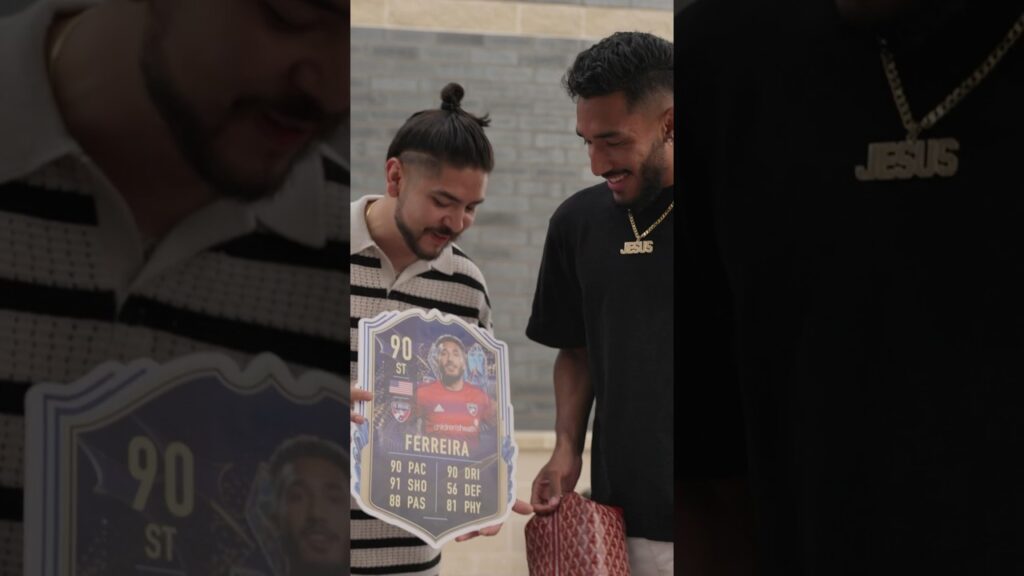 ⁠@Castro1021 SUPRISES JESÚS FERREIRA FOR TEAM OF THE SEASON!