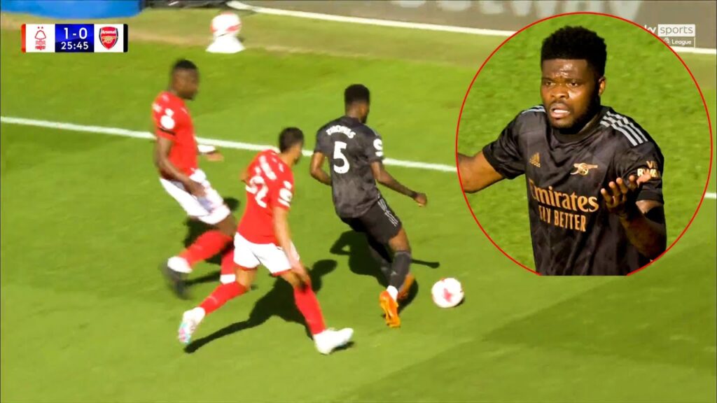 Thomas Partey Amazing Performance In 2 Position Like Alexander Arnold