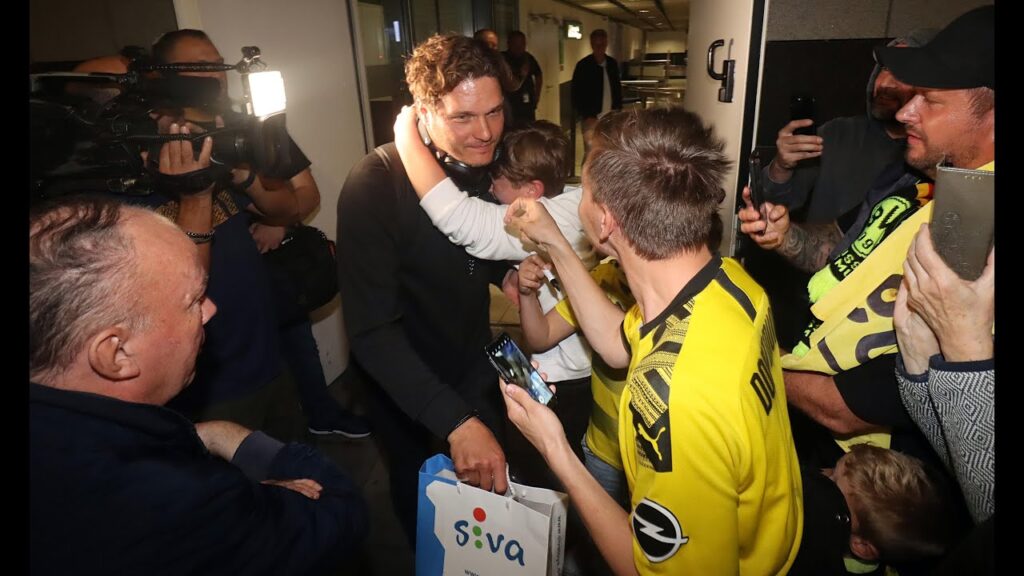 BVB-Rückkehr aus Augsburg: Süle schon in Partylaune – Fans belagern Terzic