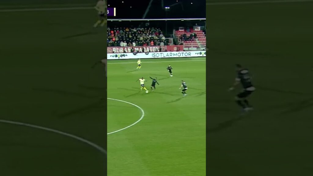 🥶 Valencia, tozu dumana kattı! #valencia #fenerbahçe #shorts #süperlig