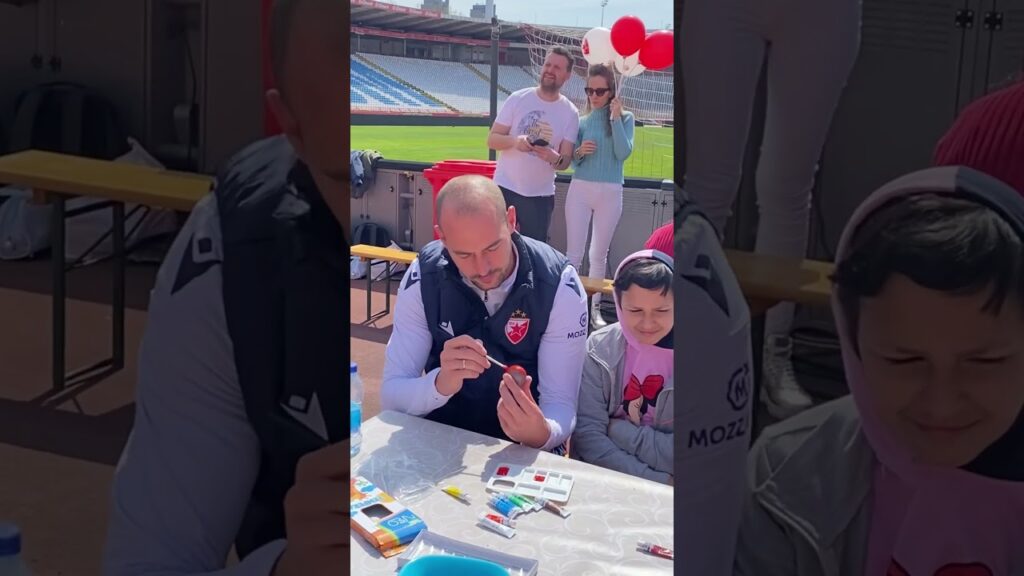 Borjan i Katai farbali jaja sa decom 🐥