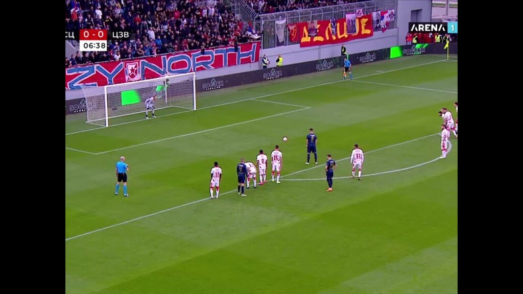 BORJAN SKRIVIO, PA ODBRANIO PENAL: Vukić dobro šutirao, ali Zvezdin golman maestralno reagovao