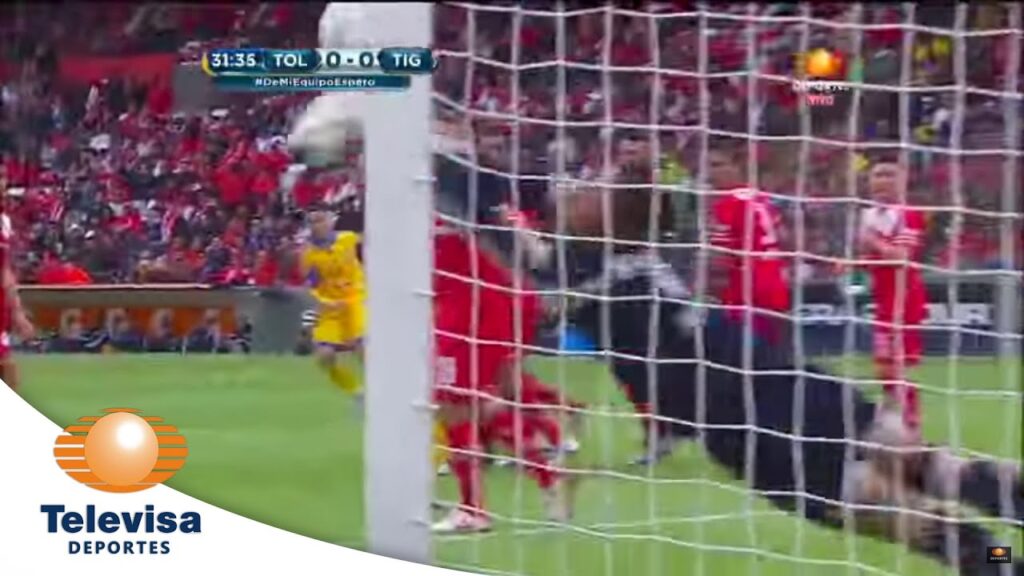 LigaMX Clausura 2016 J1 | Atajada de Alfredo Talavera | Toluca vs Tigres