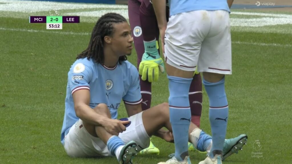 Nathan Ake INJURY Vs Leeds United