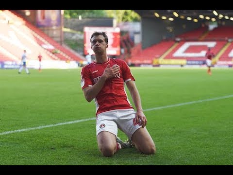 Calum Chambers named Fulham POTY -  Krystian Bielik to join Norwich?