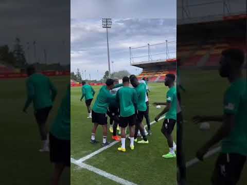 Pape Gueye « lynché » par Elhadji Diouf et ses coéquipiers.