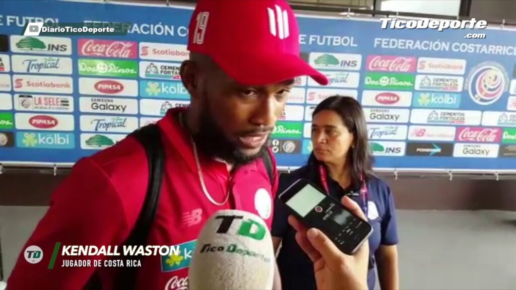 Kendall Waston: “La sana competencia que hay ayuda a la Selección”