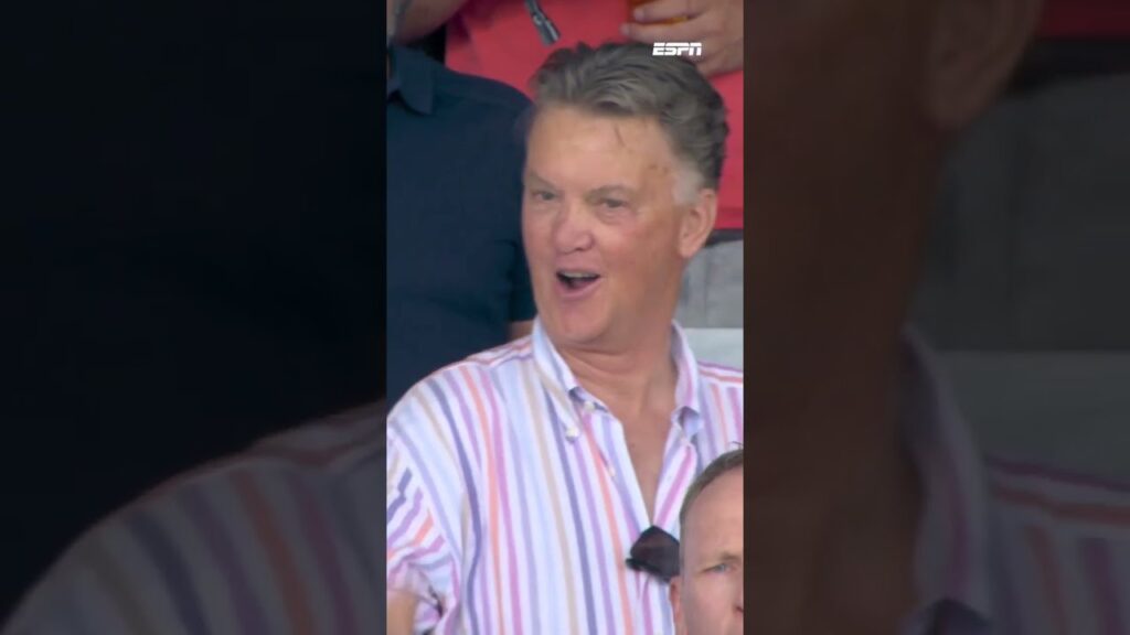 LOUIS VAN GAAL ZINGT🎤🤩 #shorts
