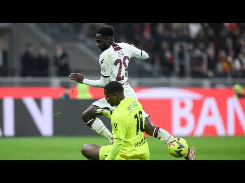 Magnifique but de Boulaye Dia face à Roma, Regardez