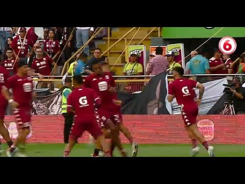 Vladimir Quesada sorprendería con dos cambios en la alineación titular