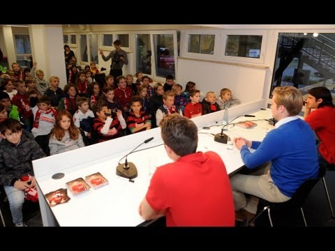 Kinder-PK: Kids fragen ... Kicker antworten