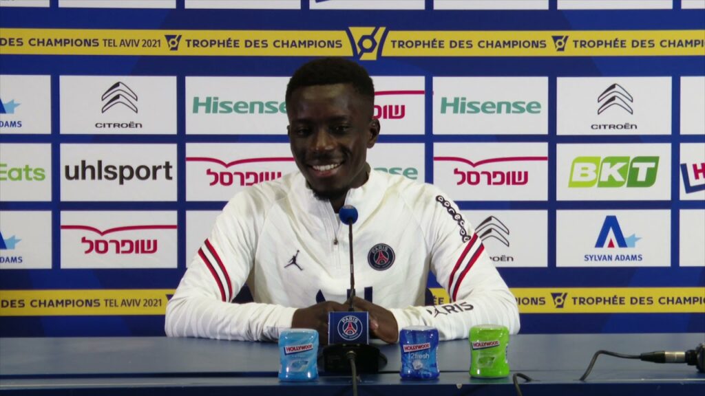CONFÉRENCE DE PRESSE IDRISSA GUEYE AVANT LE TROPHÉE DES CHAMPIONS
