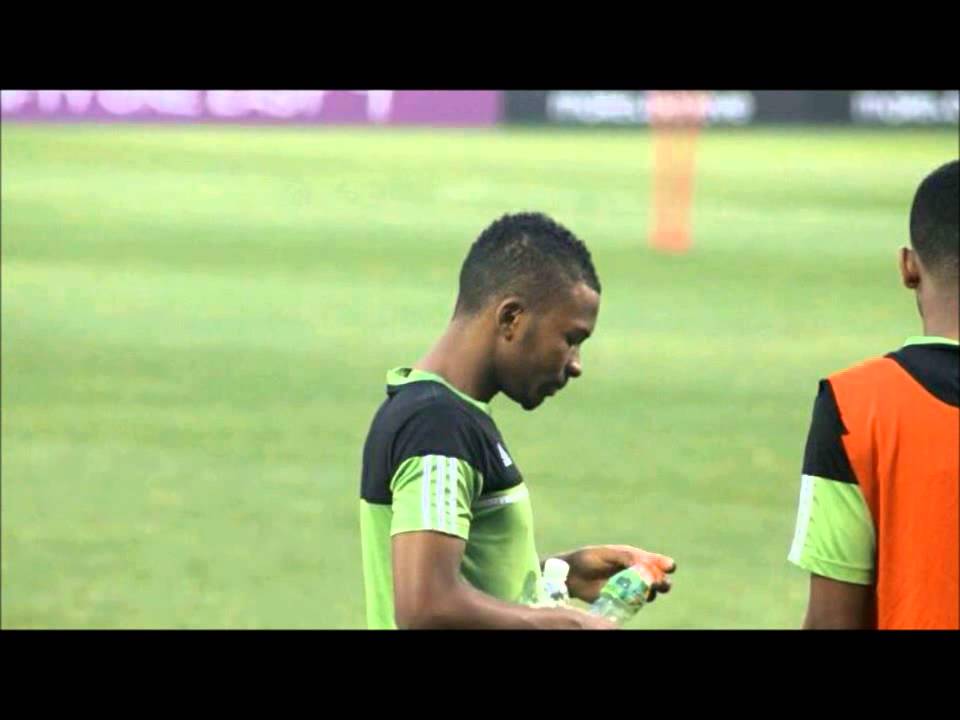 لاعب العربي القطري احمد فتحي