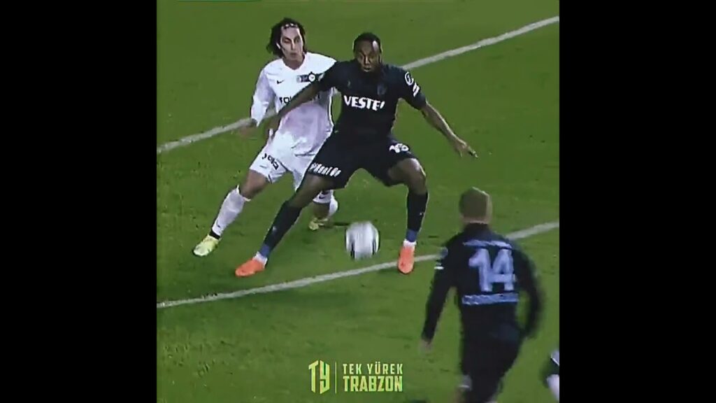 Andreas Cornelius Mükemmel Gol!/Trabzonspor/#shorts #trabzonspor #cornelius #altay