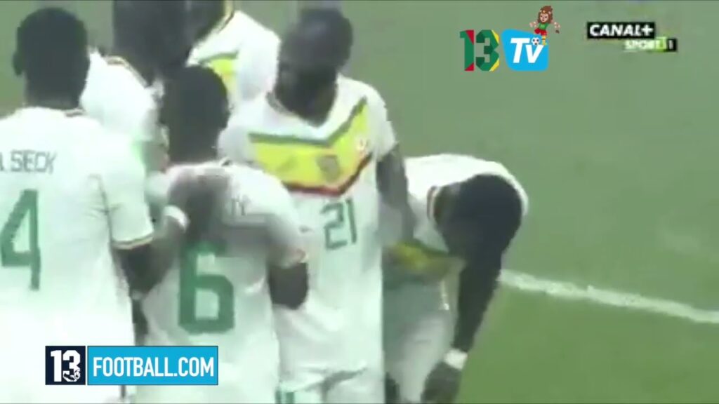 Boulaye Dia fait son trou sur le front de l'attaque des lions: l'Analyse des chroniqueurs de TDA