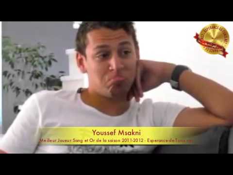 Remise du trophée meilleur joueur Sang et Or de la saison 2011-2012 à Youssef Msakni Remise du trophée meilleur joueur Sang et Or de la saison 2011-2012 à Youssef Msakni