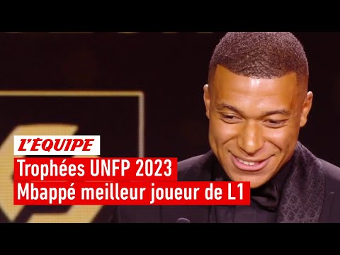 Trophées UNFP 2023 - Kylian Mbappé (PSG) élu meilleur joueur de L1 pour la 4e fois