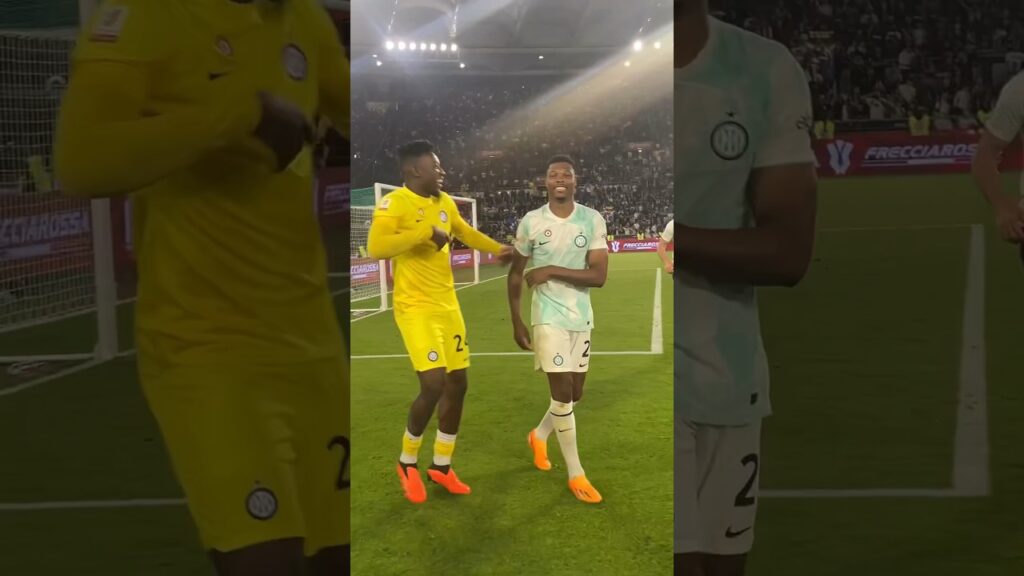🔵⚫️ André Onana et Denzel Dumfries dansent pour célébrér la coupe d’Italie 💃🇨🇲🇳🇱