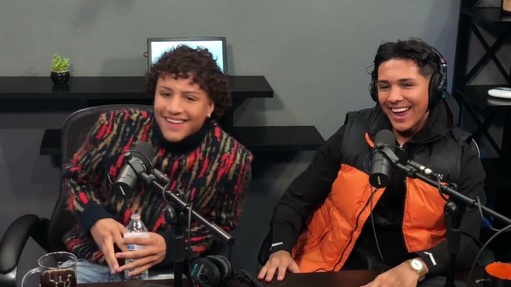 FERNANDO VARGAS & FAMILY INTERVIEW WITH PAULIE MALIGNAGGI (ARE THEY THE FUTURE OF BOXING?)