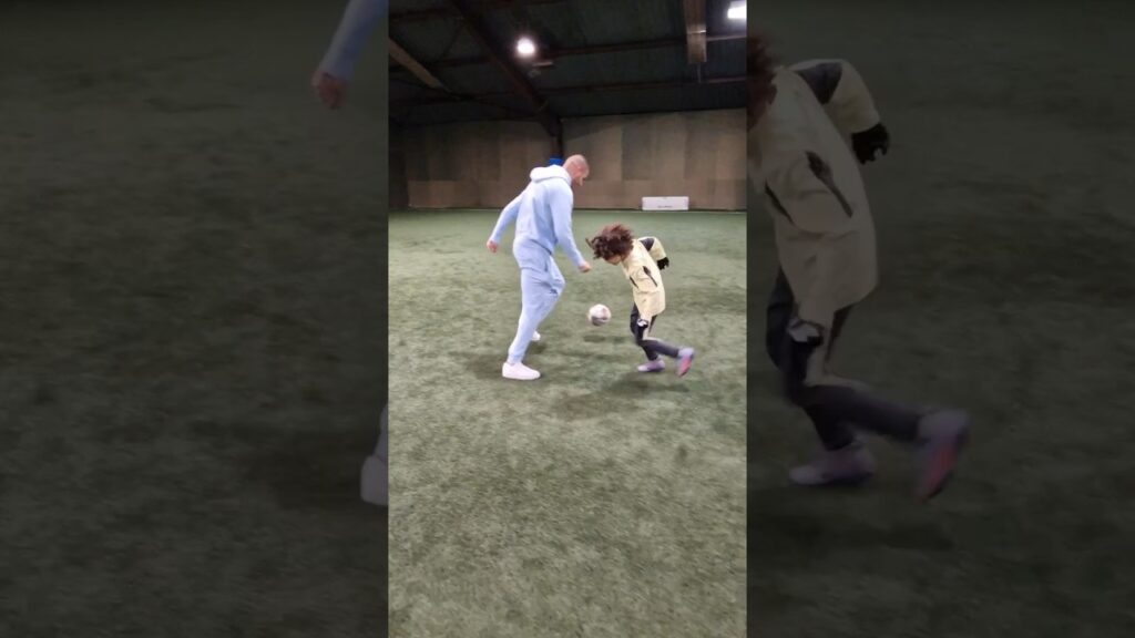 This kid is too dangerous 😱