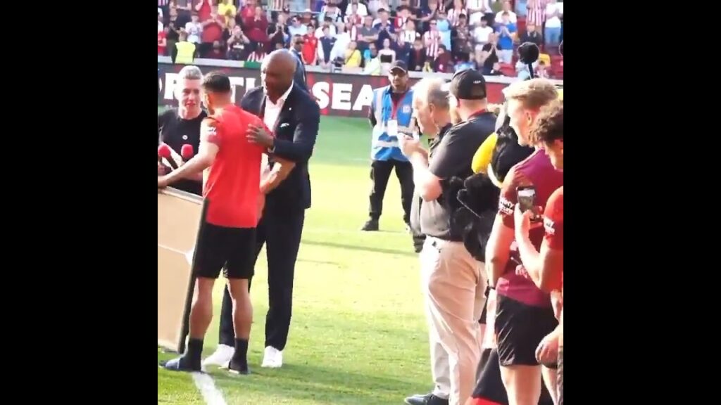 تجلیل از سامان قدوس در آخرین بازیش و حضورش در باشگاه برنتفورد