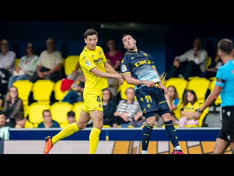 ASTON VILLA REMAIN KEEN ON SIGNING | PAU TORRES