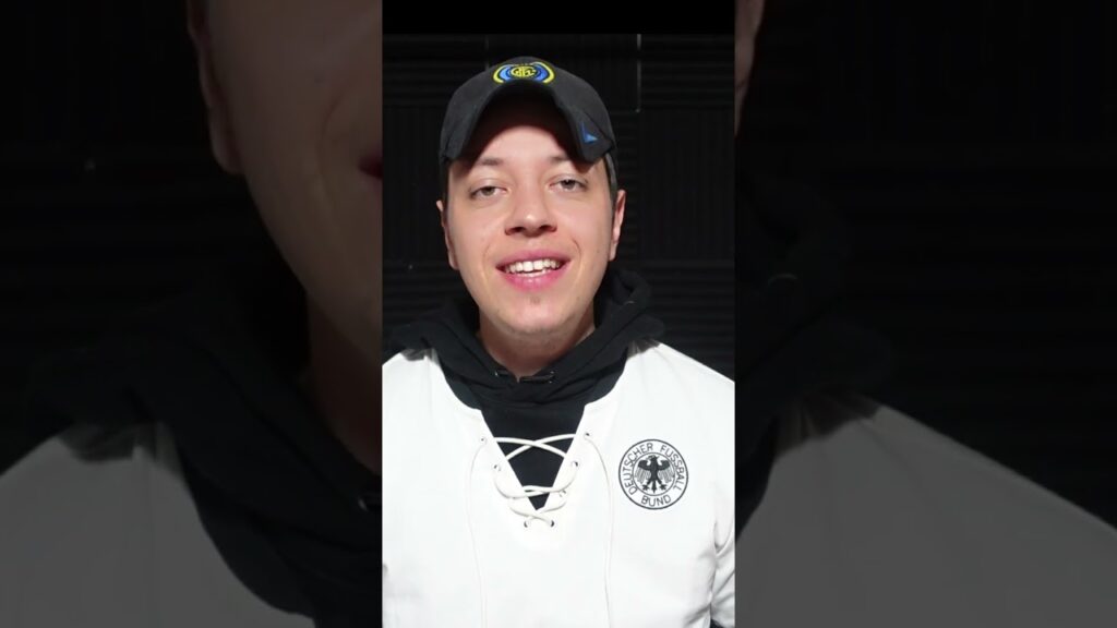 MANUEL NEUER SCANDALOSO! ATTUALMENTE MI STA MOLTO DELUDENDO