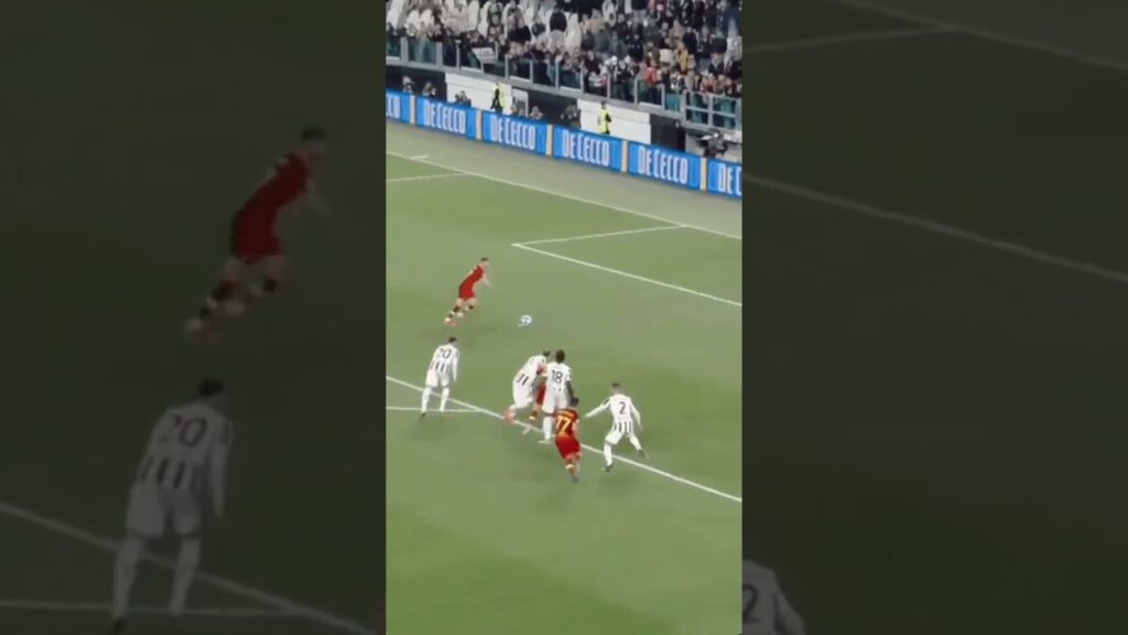 Incredible Penalty Saves! 😳😬 When Wojciech Szczęsny Left As Roma Completely Stunned #footballshorts