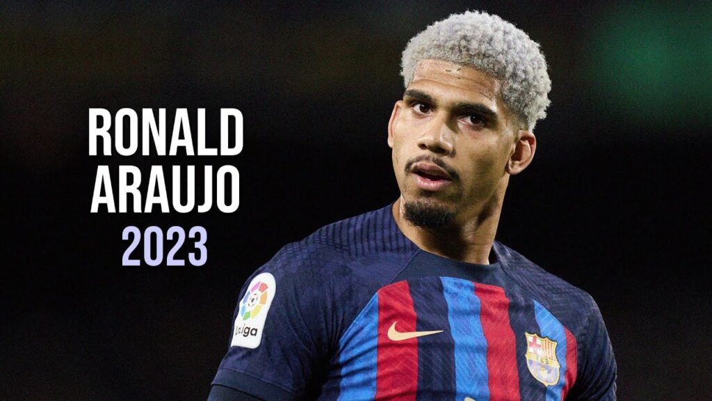 Ronald Araújo - Defensive Skills, Tackles & Passes - 2023