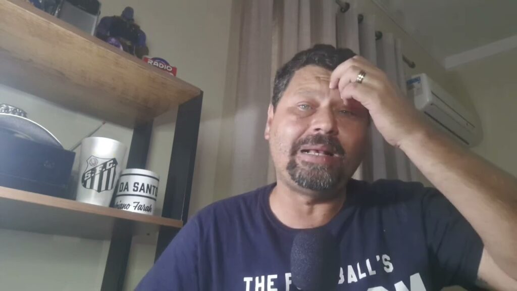 ALEX SANDRO NO SANTOS? VEJA QUAIS AS POSSIBILIDADES DO LATERAL RETORNAR NO MEIO DO ANO!