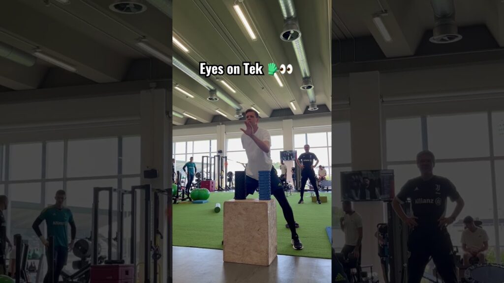 Szczesny's quality 👀😮‍💨🧤