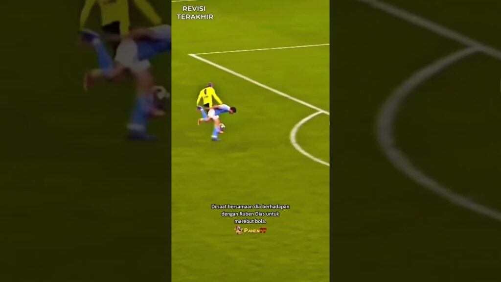 Ketika Haaland buat Ruben Dias Terpental