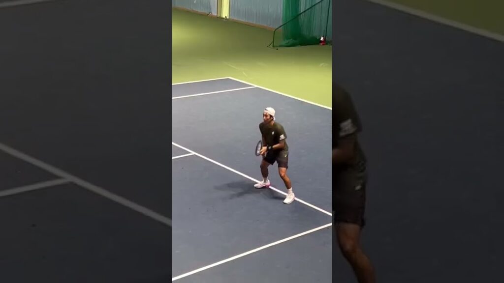 발리 정석! 국가대표 송민규선수(KDB산업은행)#테니스 #테니스레슨 #테니스발리