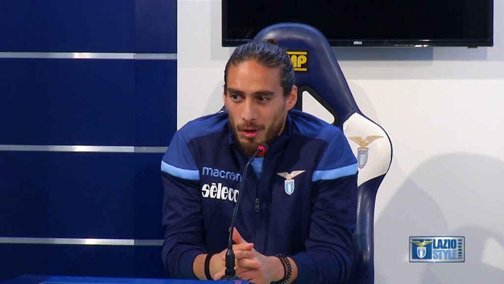Martin Caceres in conferenza stampa